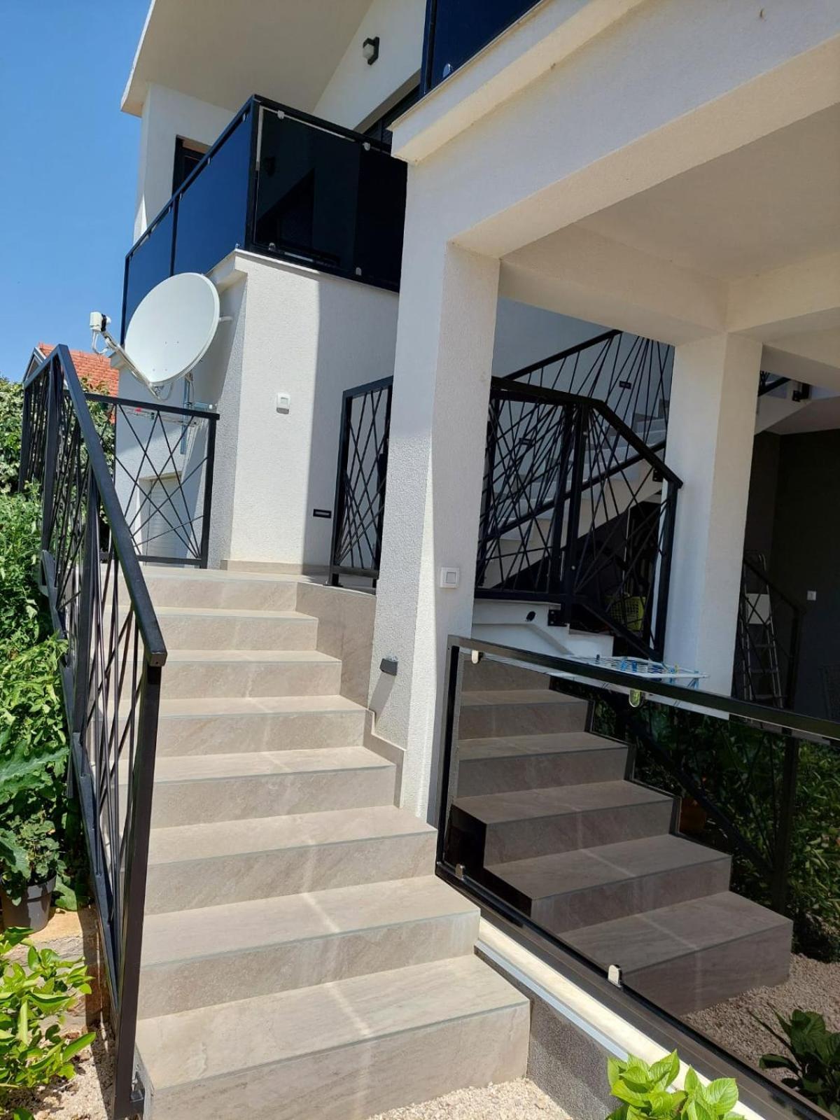 Apartmani Karla Paklenica Starigrad Paklenica Εξωτερικό φωτογραφία