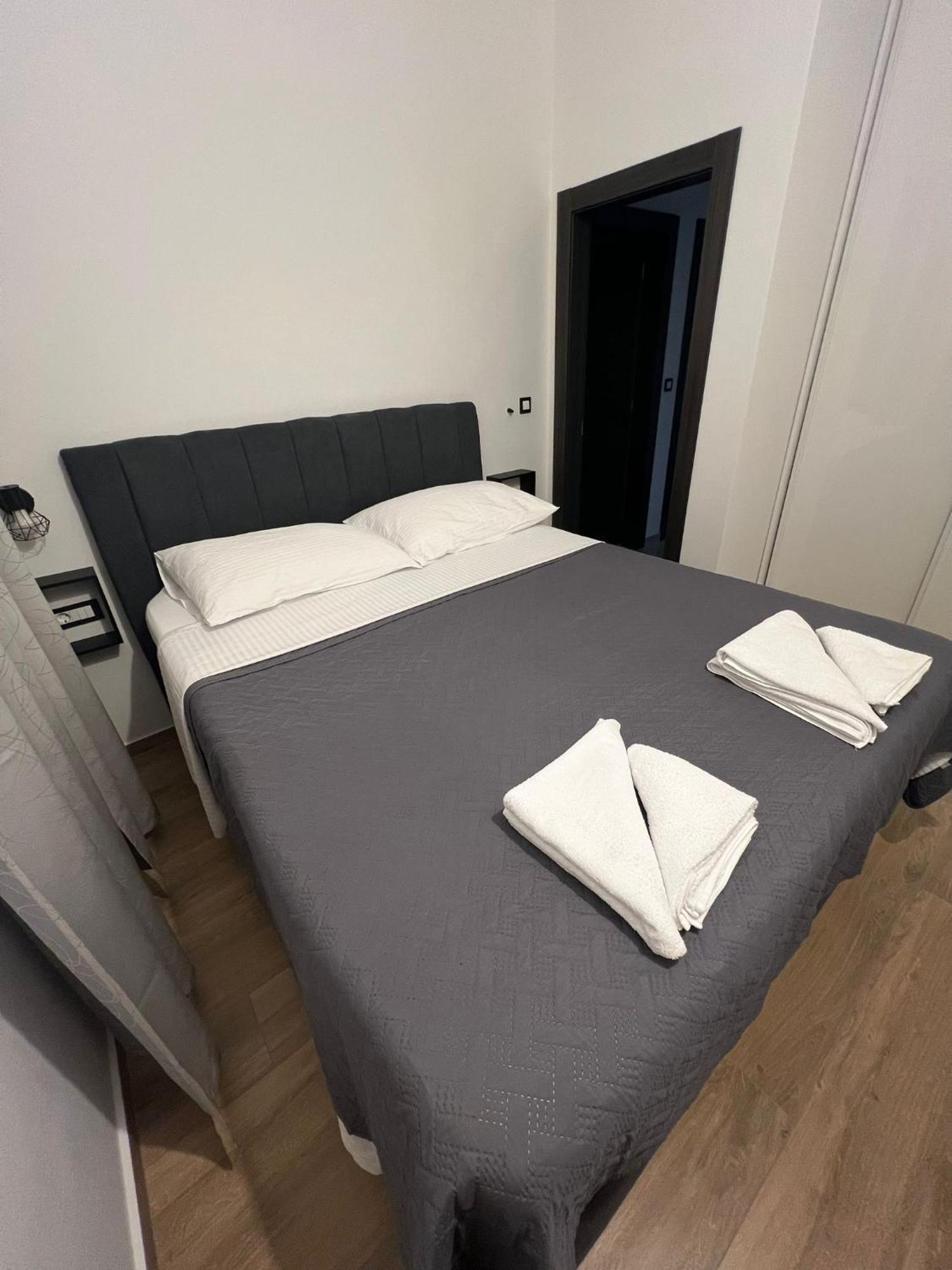 Apartmani Karla Paklenica Starigrad Paklenica Εξωτερικό φωτογραφία