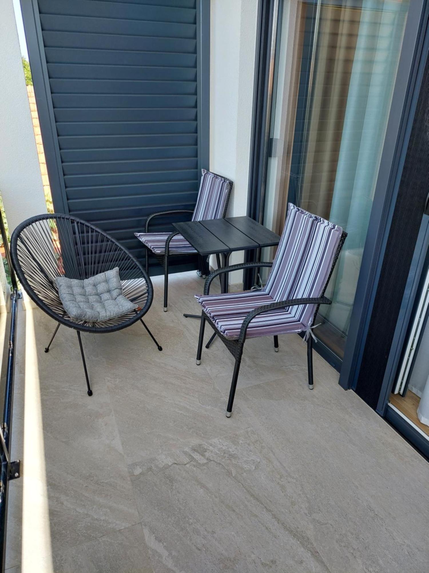 Apartmani Karla Paklenica Starigrad Paklenica Εξωτερικό φωτογραφία